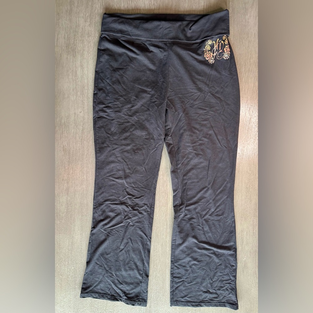 Harley Davidson Yoga Pants Black Wing Graphics XL… fits like a 3XL Tall